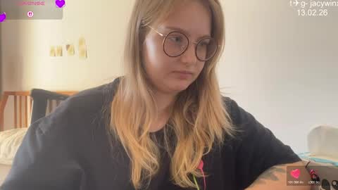 Snapshot of jacywinslat chatting on 02/13/26, 08:54 jacywinslat online show from 02/13/26, 08:54