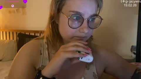 Snapshot of jacywinslat chatting on 02/19/26, 11:39 jacywinslat online show from 02/19/26, 11:39