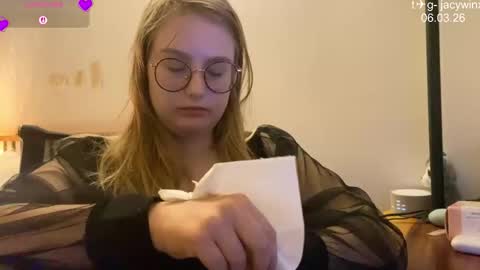 Snapshot of jacywinslat chatting on 03/06/26, 11:17 jacywinslat online show from 03/06/26, 11:17