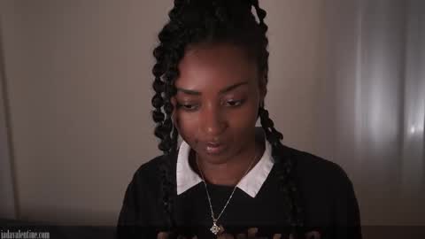Snapshot of jada_valentine chatting on 09/10/25, 05:29 Jada online show from 09/10/25, 05:29