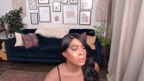 Jade online show from 01/30/25, 11:24