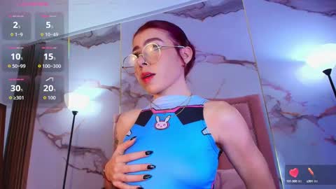 Snapshot of jade__20 chatting on 09/18/25, 10:23 Jade online show from 09/18/25, 10:23