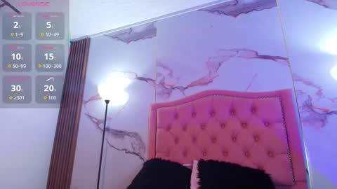 Snapshot of jade__20 chatting on 10/11/25, 10:08 Jade online show from 10/11/25, 10:08