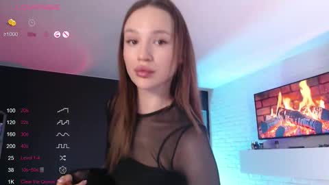 Snapshot of jade__swift chatting on 10/11/25, 11:20 Jade online show from 10/11/25, 11:20