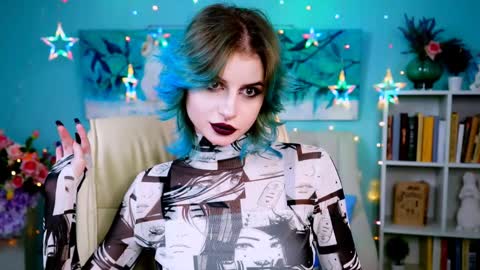 jade_castle online show from 01/06/25, 05:27