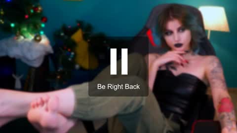 jade_castle online show from 01/15/25, 08:20