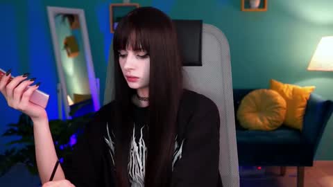 jade_castle online show from 02/23/25, 02:18