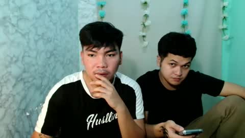 jade_halo online show from 04/23/26, 12:29