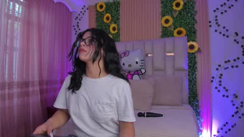 ade online show from 09/11/25, 01:11