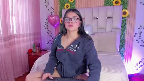 ade online show from 09/26/25, 03:38