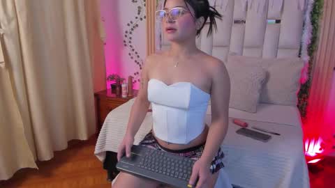 ade online show from 12/05/25, 02:36