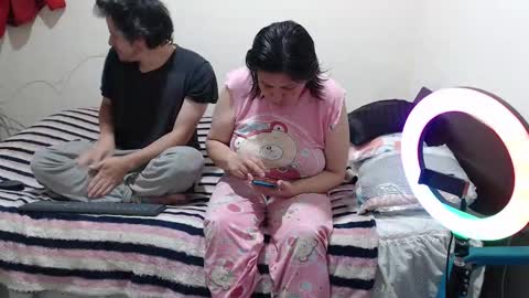 jade y noah online show from 10/07/25, 11:40