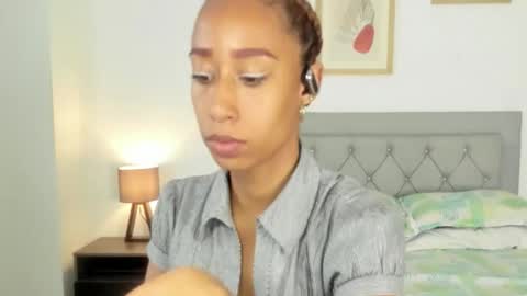 Jade smile online show from 02/23/26, 03:53