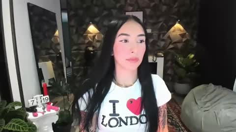 Jade  independent model online show from 01/31/25, 12:18