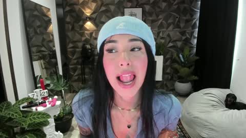 Jade  independent model online show from 02/05/25, 12:17