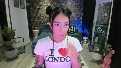 Jade  independent model online show from 03/11/25, 12:06