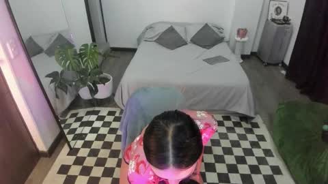 Jade  independent model online show from 11/12/25, 10:37