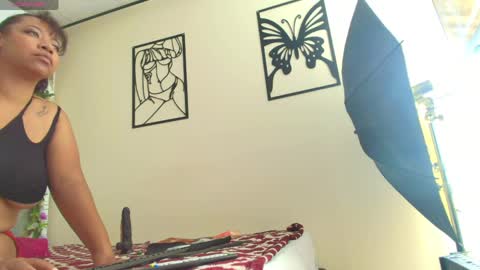 JADE online show from 04/01/26, 09:43