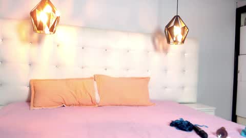 karlla scarlet online show from 12/29/24, 03:22