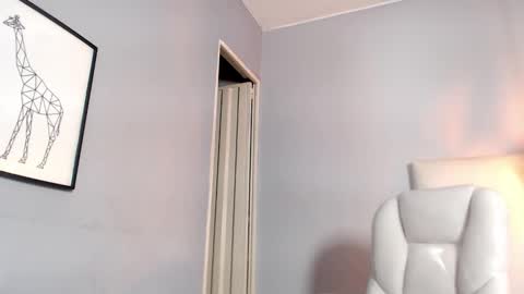 karlla scarlet online show from 12/31/24, 07:10