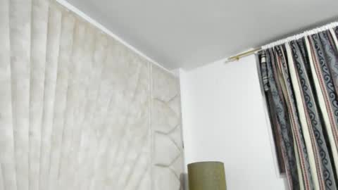 Jade  online show from 11/07/25, 10:26