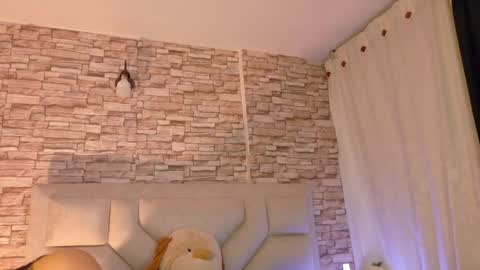 Snapshot of jade_white_ chatting on 06/01/26, 12:40 jade white online show from 06/01/26, 12:40