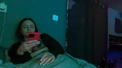 Snapshot of jadealexas chatting on 01/15/26, 07:46 jadealexas online show from 01/15/26, 07:46