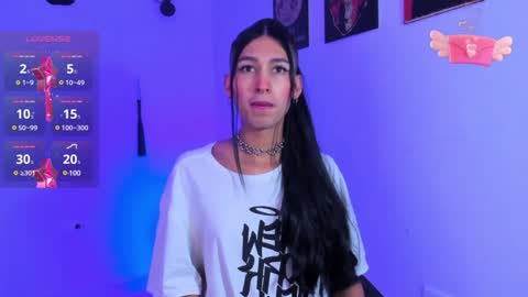 Snapshot of jadebenett chatting on 12/29/24, 10:12 Jade Benett online show from 12/29/24, 10:12