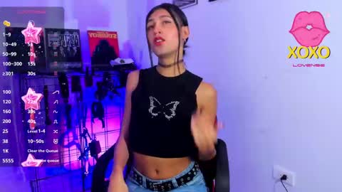 Snapshot of jadebenett chatting on 02/22/25, 05:02 Jade Benett online show from 02/22/25, 05:02