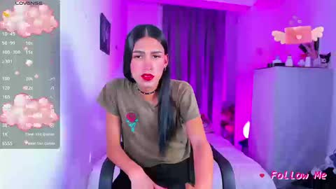 Snapshot of jadebenett chatting on 09/12/25, 04:01 Jade Benett online show from 09/12/25, 04:01