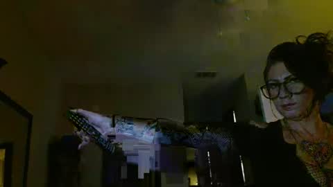 Jade1886 online show from 02/14/25, 10:49