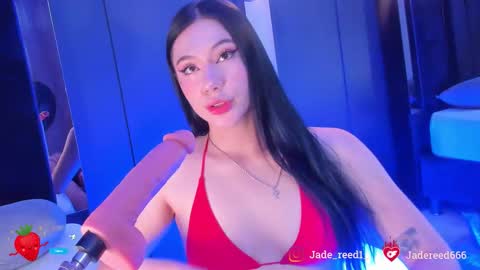 Jade Red  online show from 11/10/25, 11:15