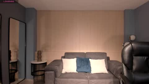 JADE EVANS online show from 02/16/26, 07:43