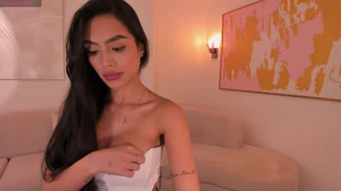 JADE EVANS online show from 04/12/26, 11:43