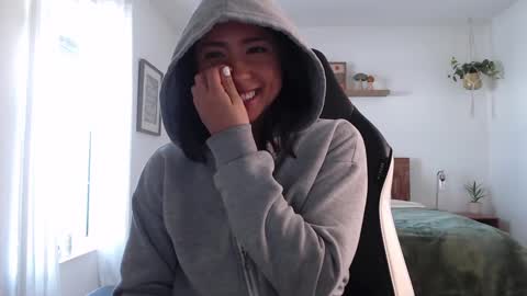 Jade Love online show from 01/14/25, 08:15