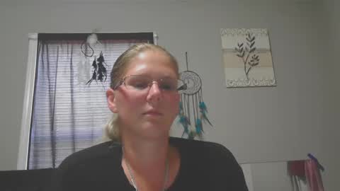 JadeLuv online show from 09/27/25, 08:36