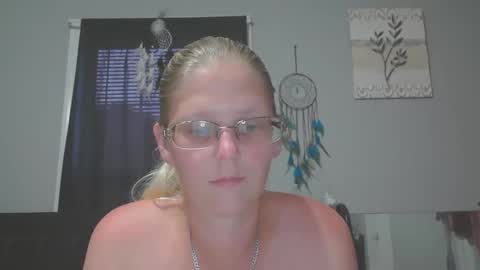 JadeLuv online show from 06/01/26, 12:56