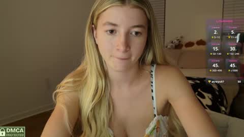 jadewilkinson online show from 09/19/25, 12:02