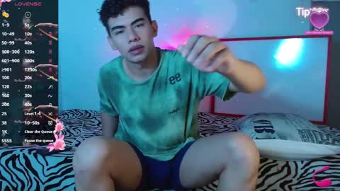 javi15  online show from 09/12/25, 07:08