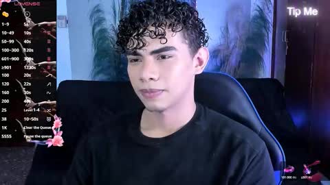 javi15  online show from 09/24/25, 03:54