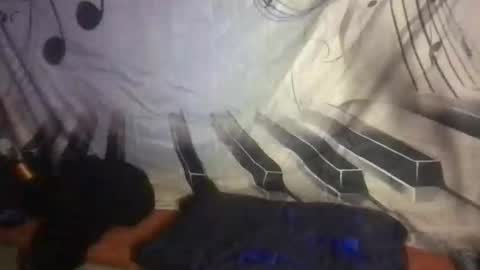 Snapshot of jaehamilton chatting on 10/05/25, 09:29 jaehamilton online show from 10/05/25, 09:29