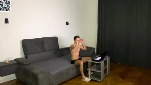 Snapshot of jaguar_777 chatting on 06/29/26, 01:22 Alex online show from 06/29/26, 01:22