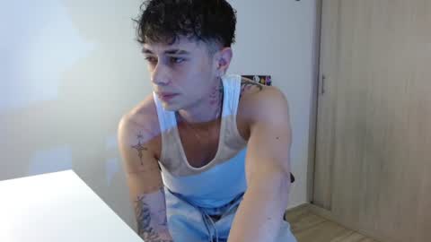 Snapshot of jaico_santos1 chatting on 07/26/26, 11:44 Jaico online show from 07/26/26, 11:44
