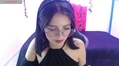 Snapshot of jaide387017 chatting on 05/04/26, 08:49 jaide387017 online show from 05/04/26, 08:49