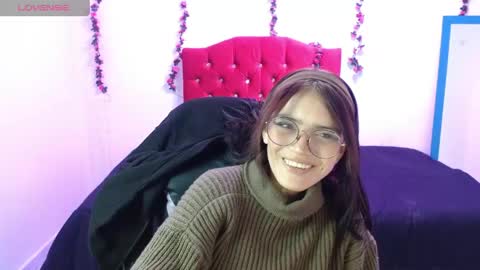 Snapshot of jaide387017 chatting on 06/05/26, 09:42 jaide387017 online show from 06/05/26, 09:42