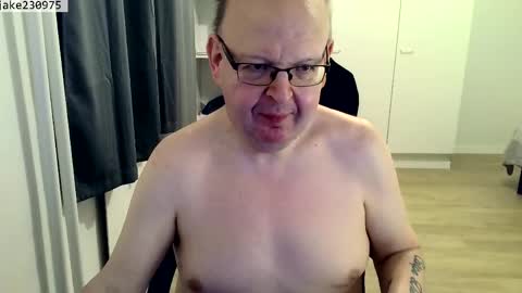 Jake2309 online show from 04/13/26, 07:08