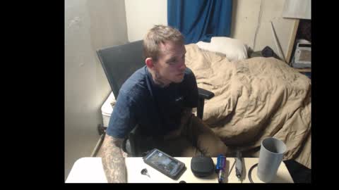 showingitoff online show from 10/30/25, 11:44