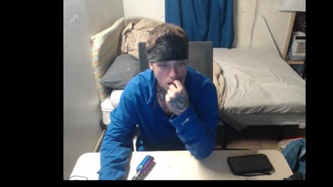 showingitoff online show from 11/02/25, 01:19