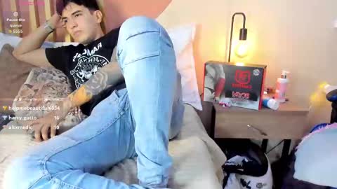 Jake And Nicole online show from 10/18/25, 01:30