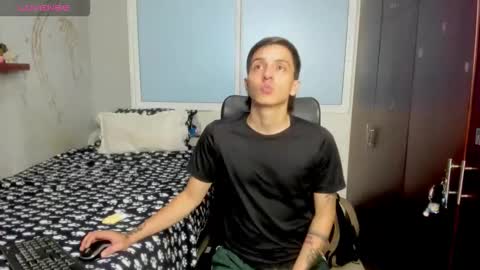 Snapshot of jake_boersma chatting on 11/22/25, 11:26 JAKE BOO online show from 11/22/25, 11:26